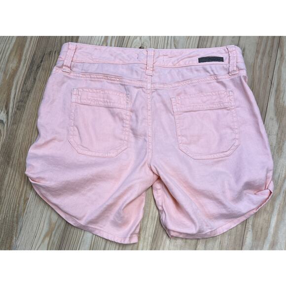 ANTHROPOLGIE Level 99 Pink Roll Tab Shorts Size 26 Womens - Picture 2 of 6